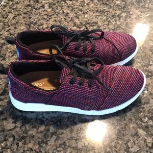 Toms sneakers size 6.5 Never worn outside!